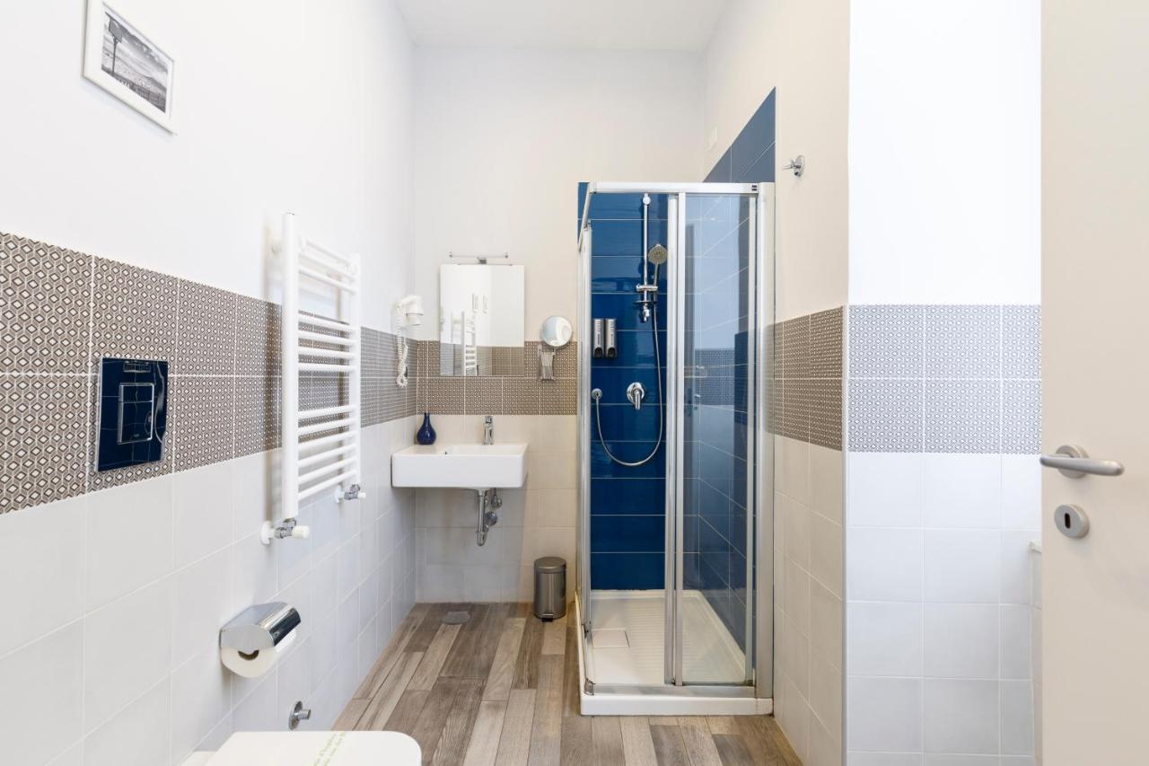 Scaramantico Rooms Napoli Bagian luar foto