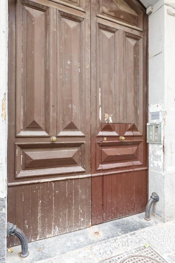 Scaramantico Rooms Napoli Bagian luar foto